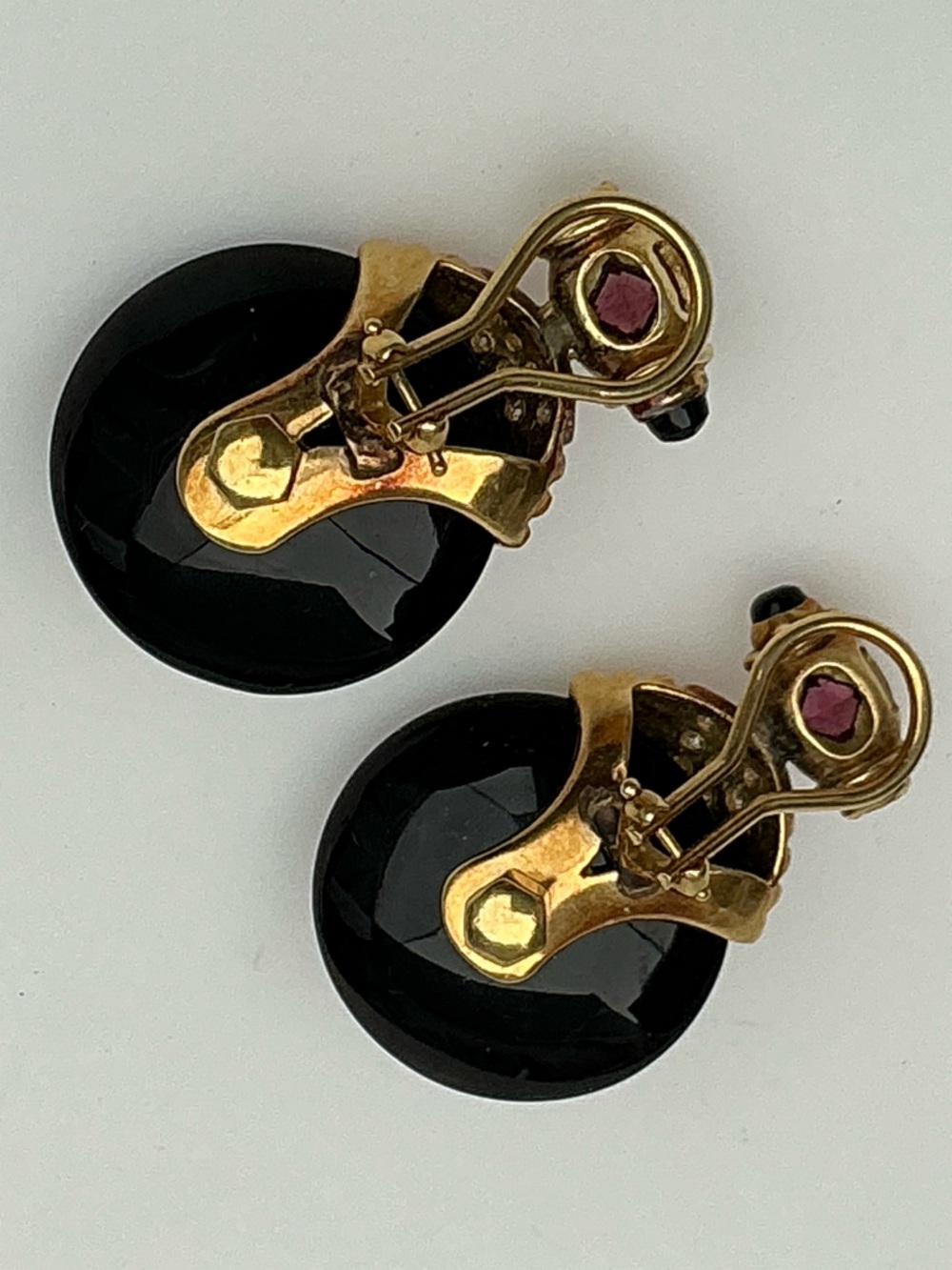 Vintage Style Black Cabochon Gold Tone Clip Earrings Rhinestone Statement - Picture 5 of 7